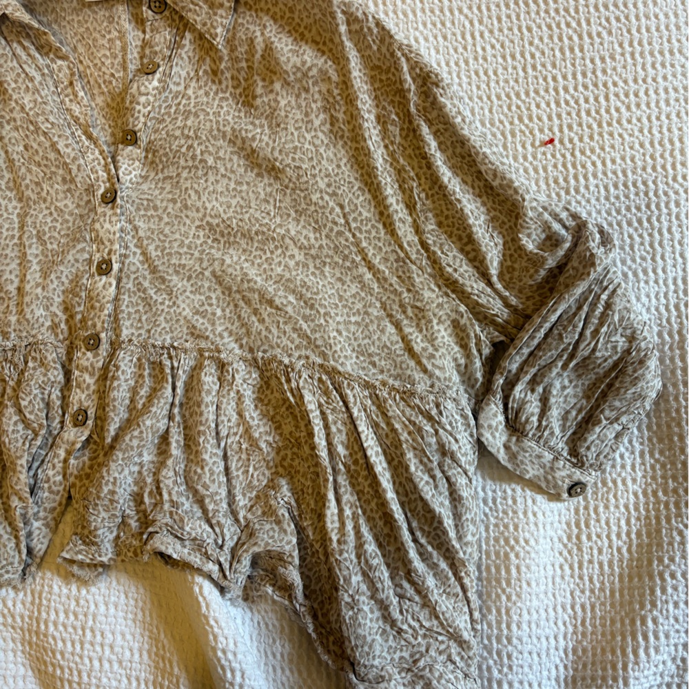 Patterned Button Blouse - image 5